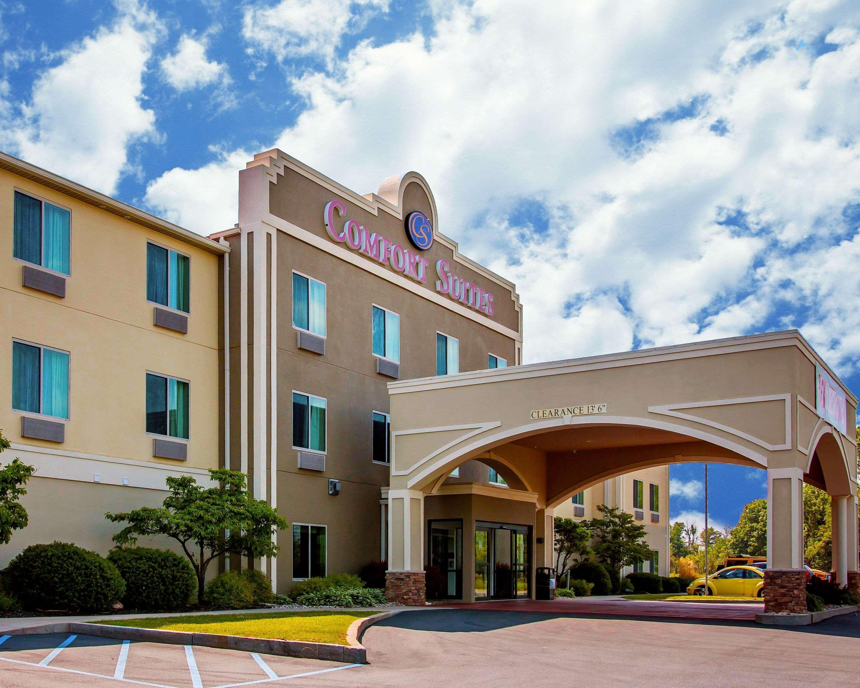 Comfort Suites Benton Harbor - St Joseph Exterior photo